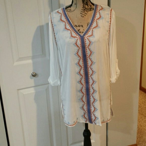 Blouse - Picture 2 of 4